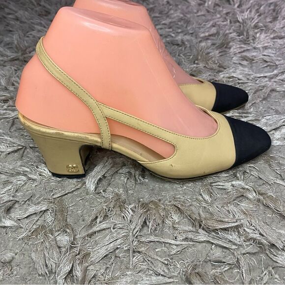 CHANEL Classic Slingback - Black Gold Leather Heels - 37 - Picture 4 of 12